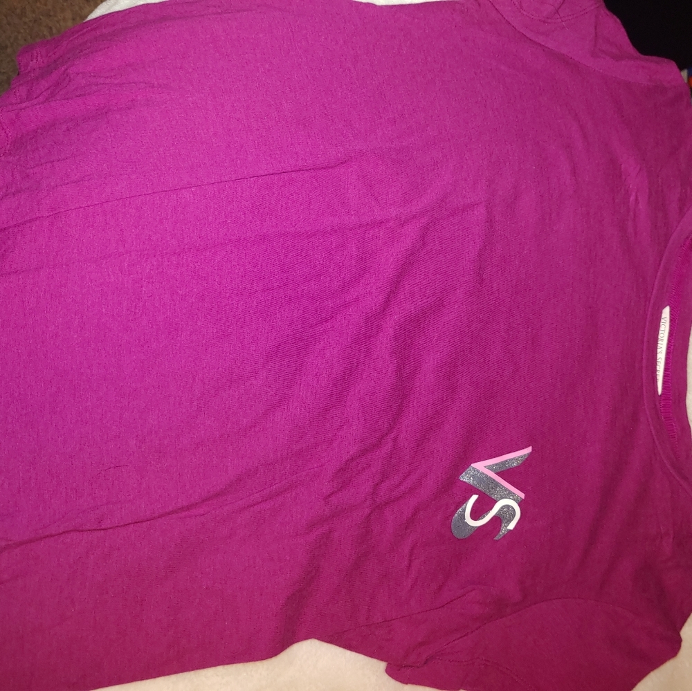 VS tshirt